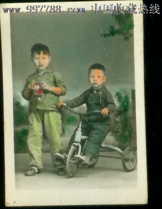 70年【小孩合影彩照】衡水---拿红宝书!