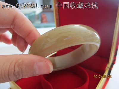 新疆阿勒泰福海县戈壁玉手镯06