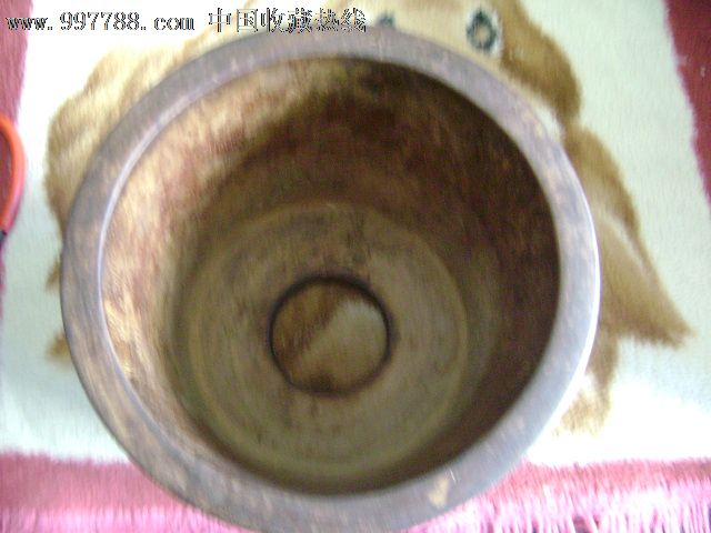 明代海南黄花梨大笔筒花纹清晰润滑如玉