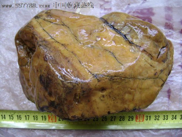 乌鸦皮飘黄蜡石雕料