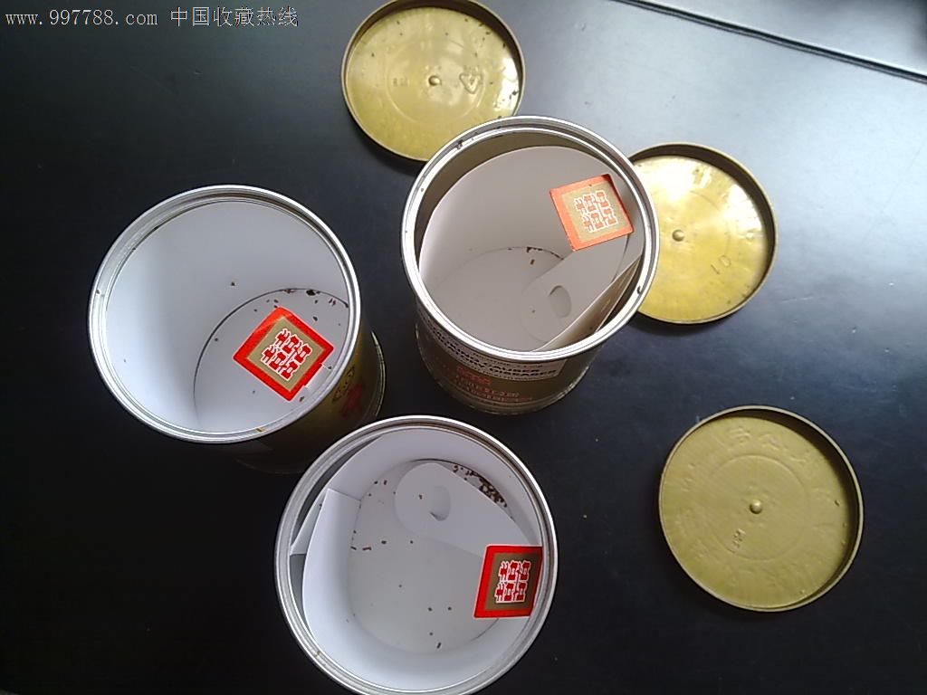 南洋[红双喜]圆铁罐中文广告三款