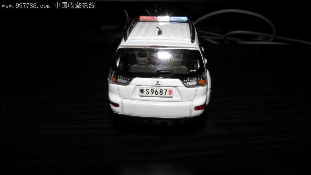 1:43三菱帕杰罗警车