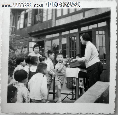 1965年儿童节上海某托儿所王所长给五好小朋