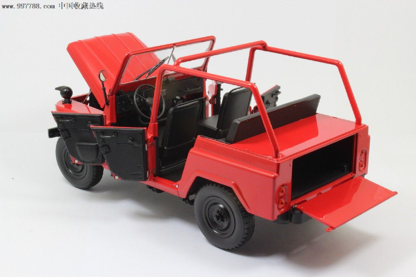 1:18合金成品限量款北汽北京吉普212bj212红色敞篷版-轿车/赛车模型