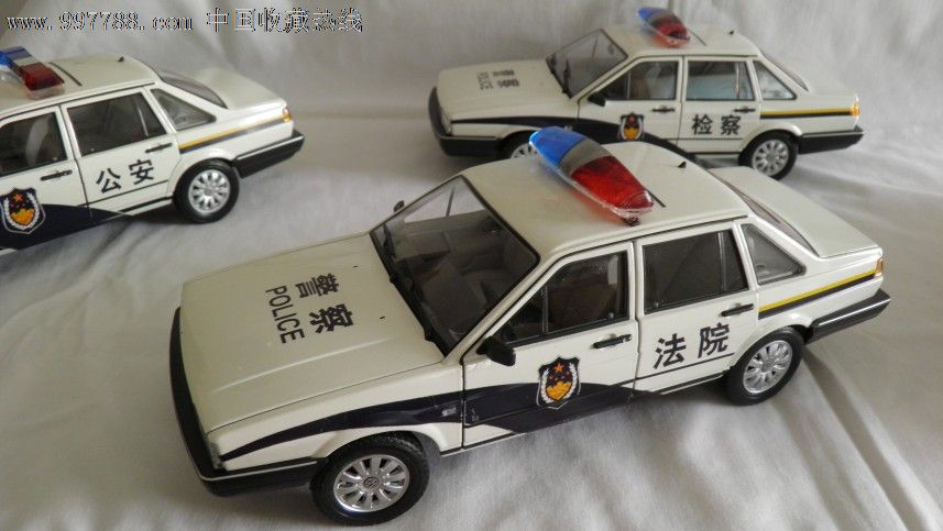 上海大众桑塔纳1.8警车法院版模型1:18