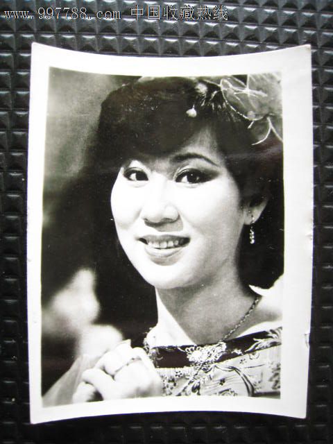 港台女演员明星80年代综艺,老照片-- 个人照片