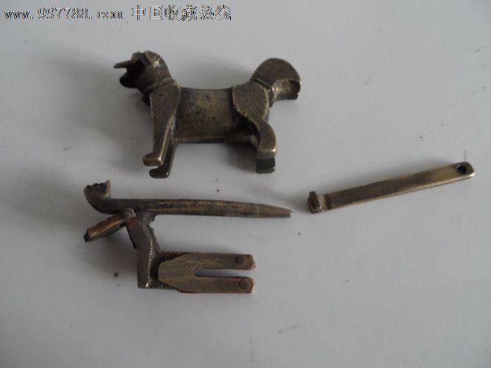 狗型铜锁