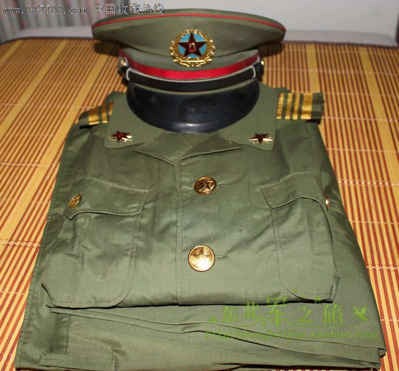 属性 军服套装,80-89年,陆军 简介 全新正品87式陆*士兵