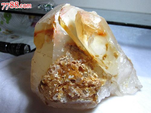 天然水晶原石红兔毛摆件晶簇摆件原石消磁净化防辐射镇宅避邪