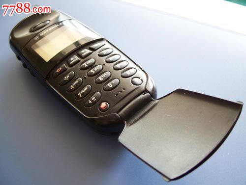 以前的摩托罗拉旧手机CD928motorola经典老款式收藏品-价格:1元-se16587294-其他手机-零售-7788收藏__中国收藏热线
