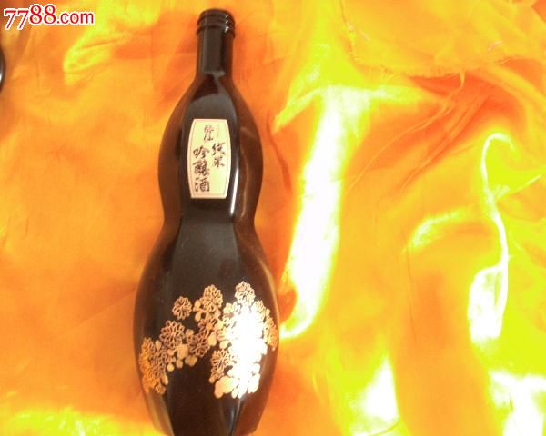 日本酒瓶
