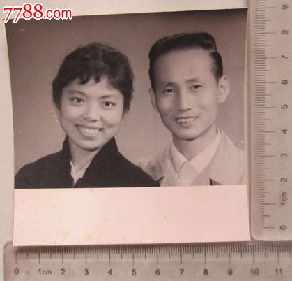 夫妻婚后合影(老照片)