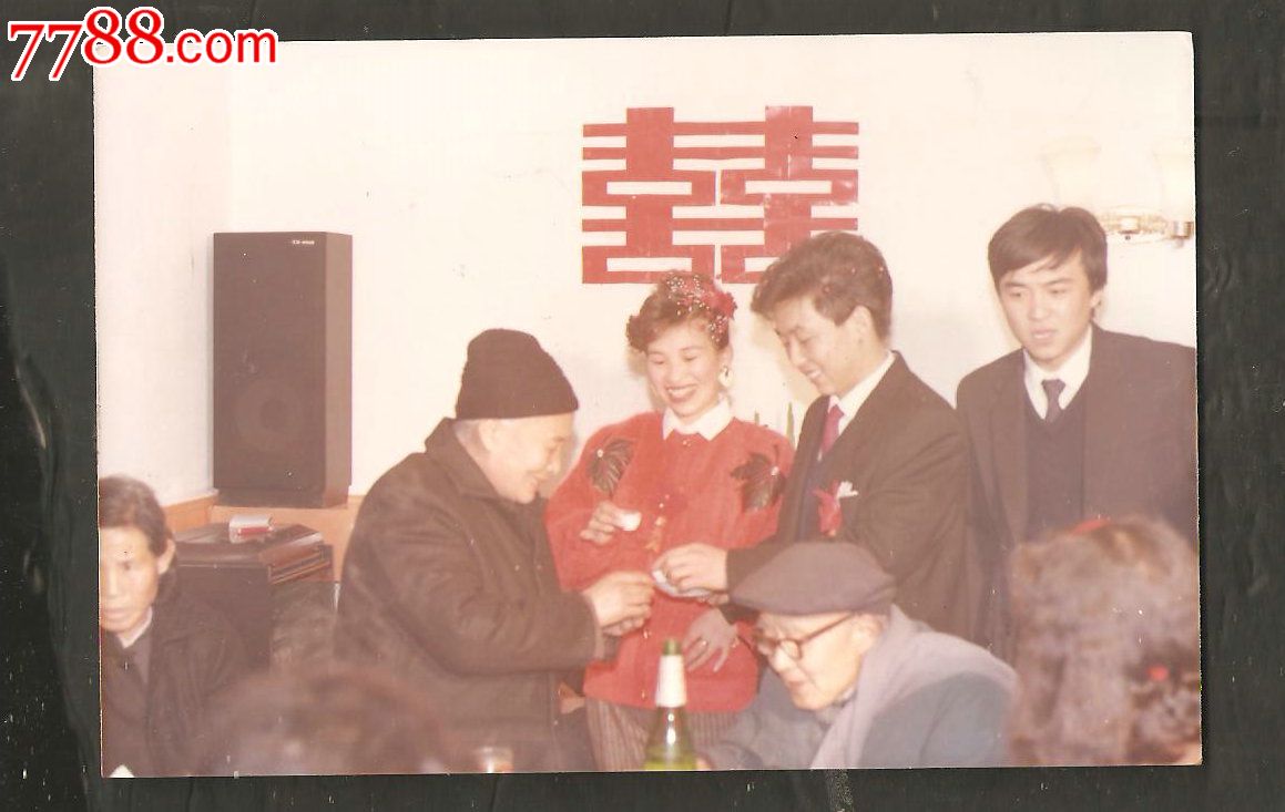 90年代农村结婚场面--向长辈敬酒