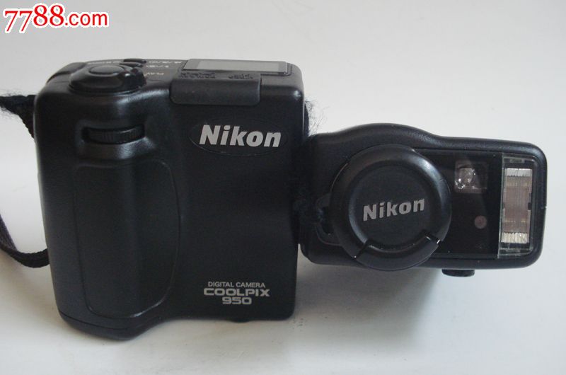 怀旧收藏橱窗陈列nikon/尼康coolpix950数码相机经典微距王