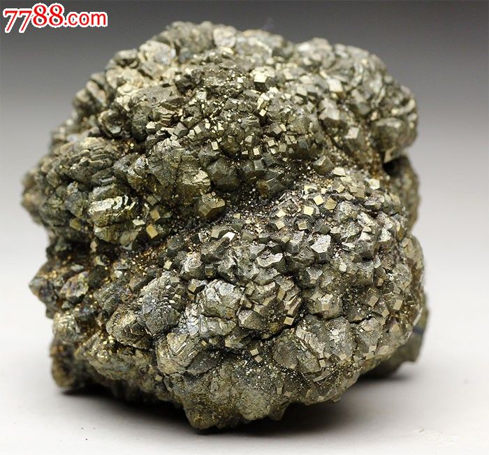 黄铁矿结核状结晶
