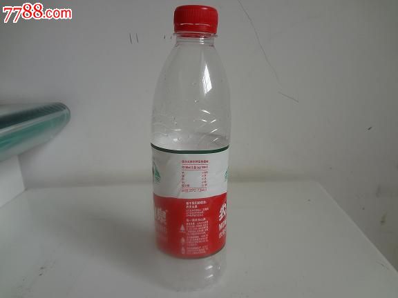 农夫山泉塑料瓶