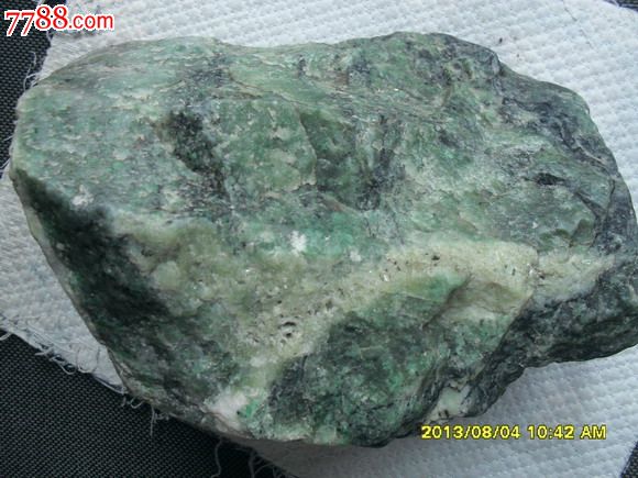 独山玉绿独山玉河南玉南阳玉9.5斤