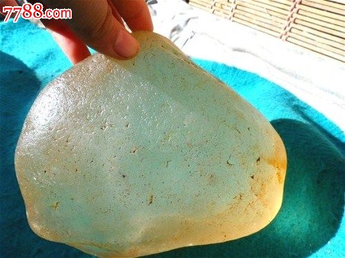 新疆特大水晶原石宝石光籽料戈壁玉水晶宝石克拉玛依玉黄玉