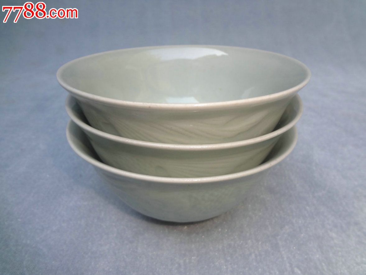 豆青釉瓷碗,金鱼纹影青老瓷碗,釉厚实润泽