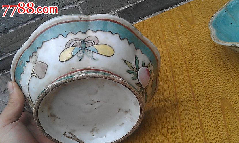 晚清四季花粉彩八角碗,(两个合售)