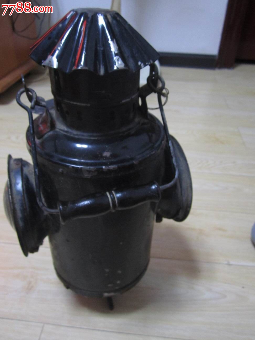 se19282534a.jpg