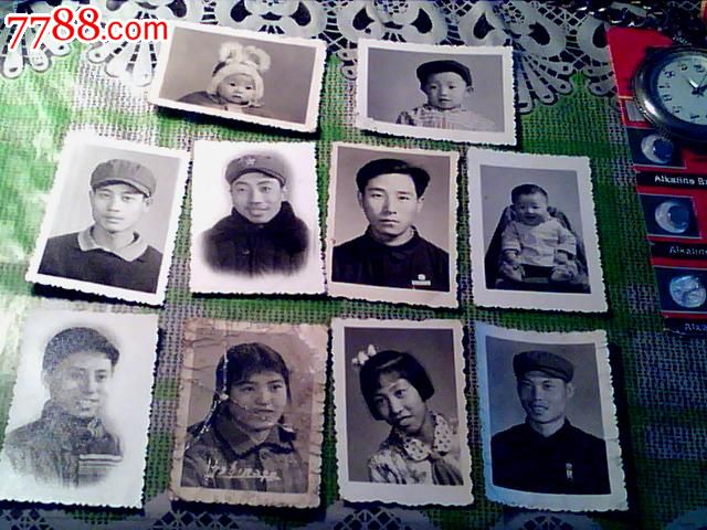 两寸黑白照片10张