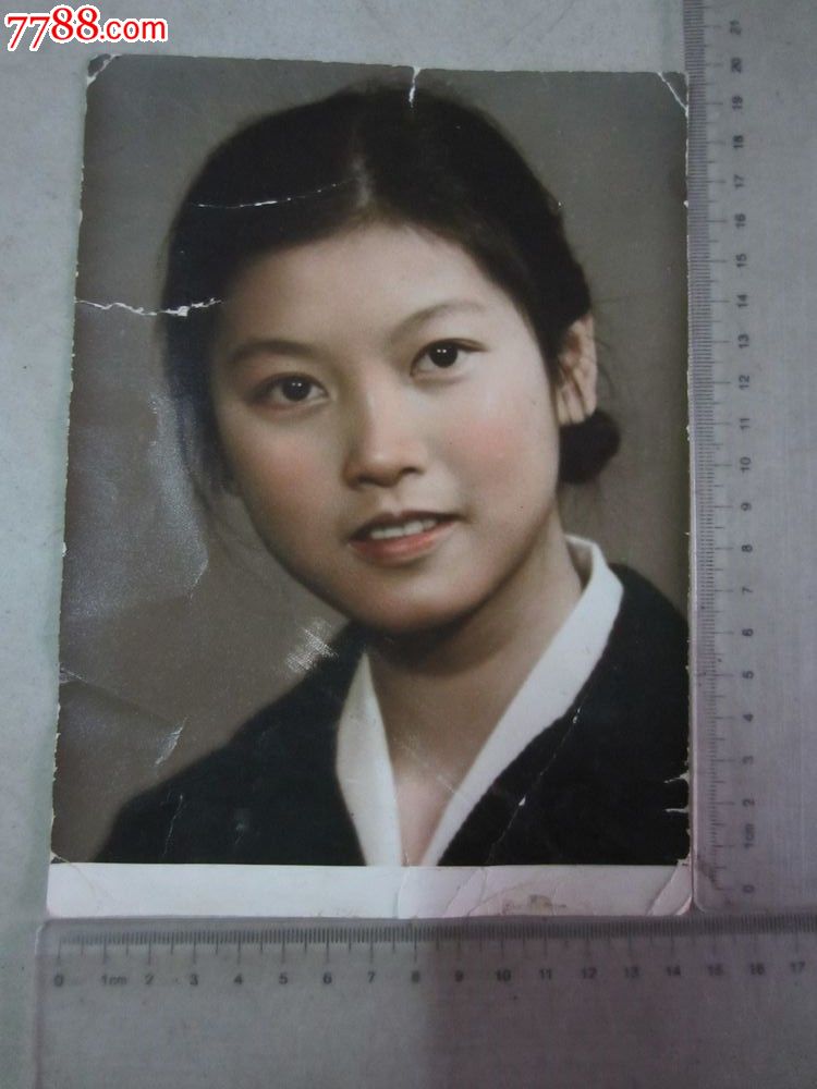 美女(老照片)
