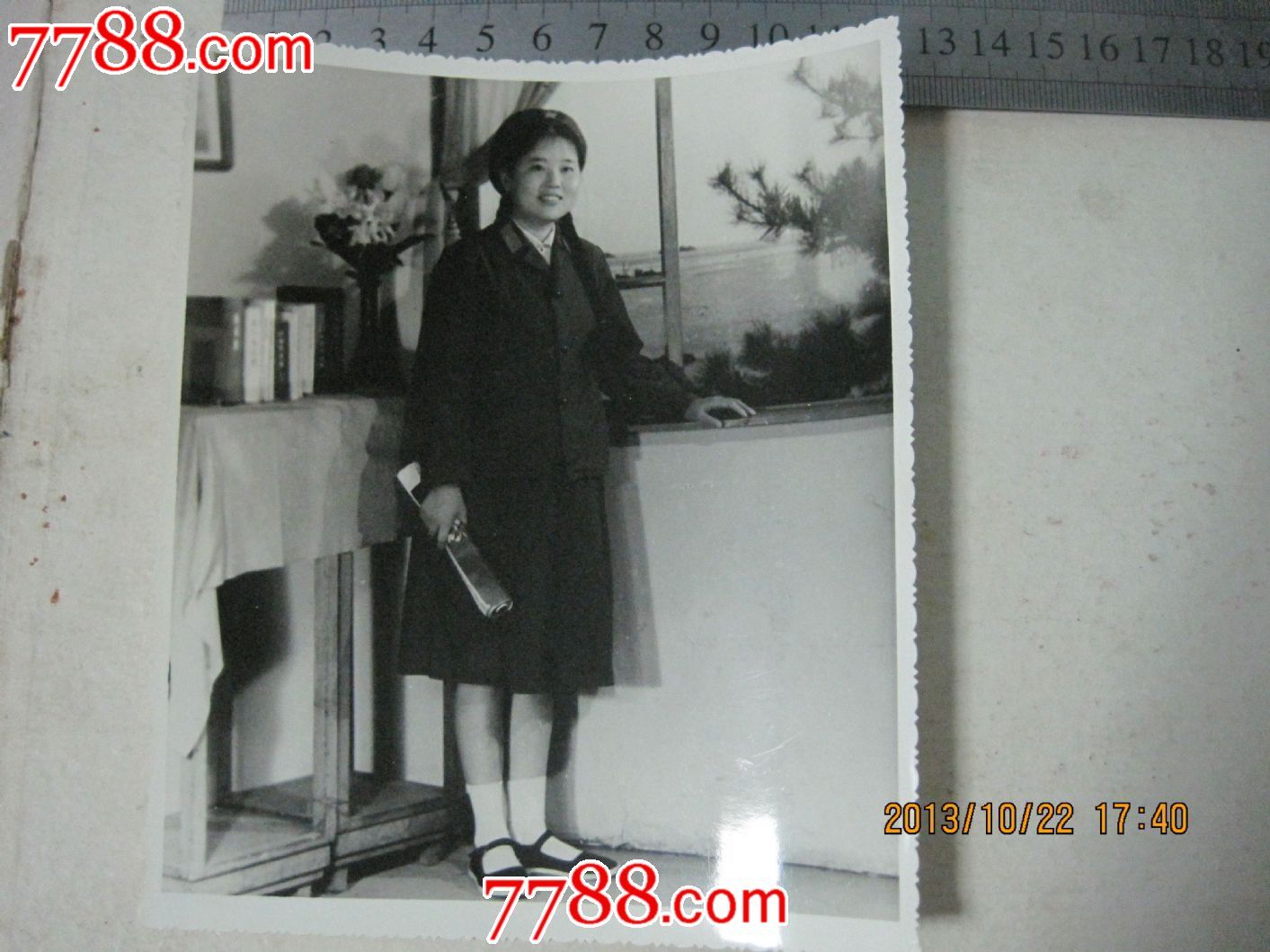 店内编号:566 品种: 老照片-老照片 属性: 个人照片,77-79年