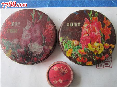 紫罗兰香粉2盒