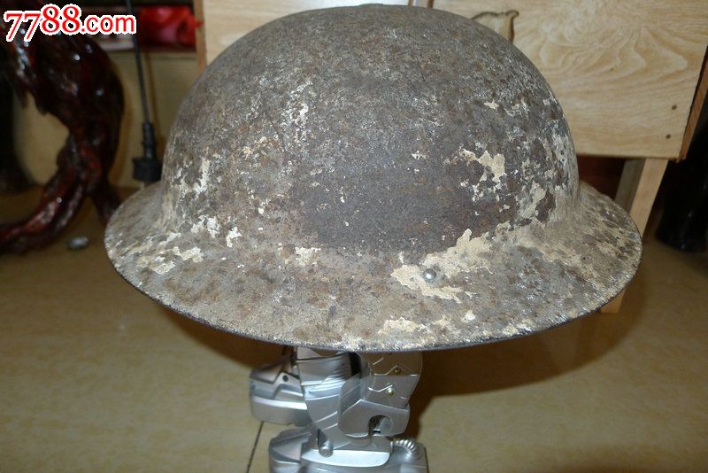 国内遗留的mk2钢盔