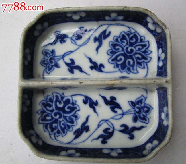 清代金玉珍藏款宝相花调色盘