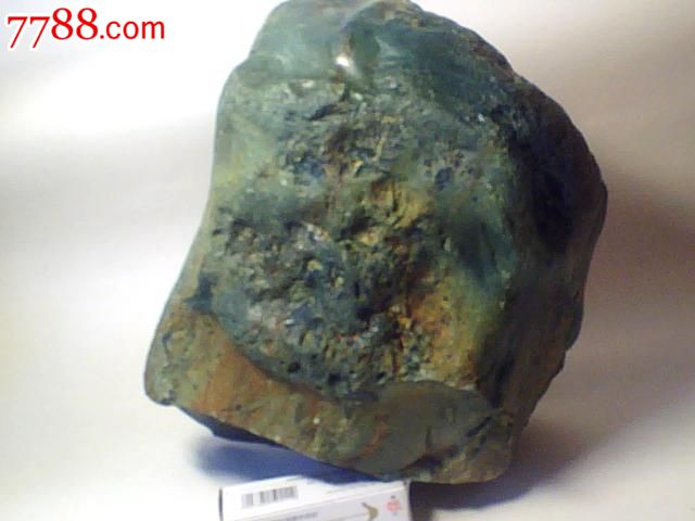 鸡肝石玛瑙绿(原石)