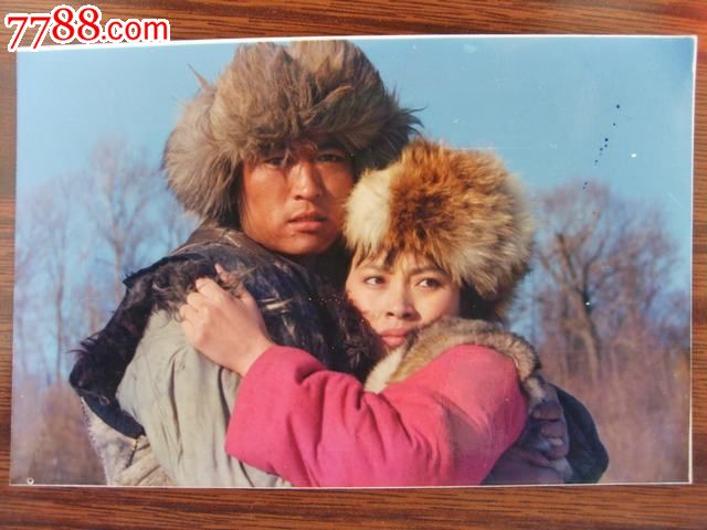 王刚,师小红,扈强,徐成林主演的电影《步入辉煌》剧照