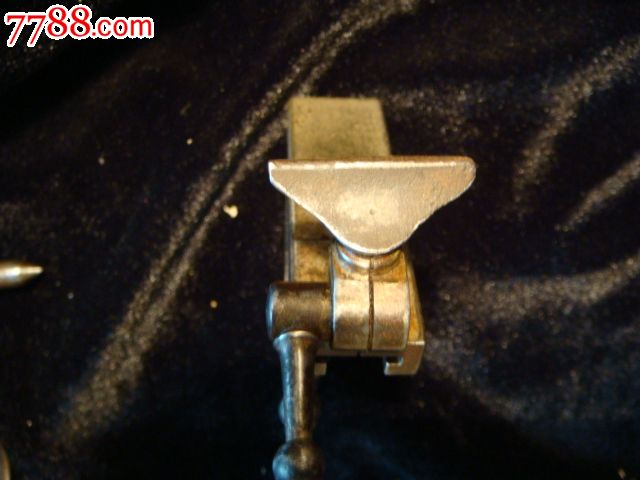 精美钟表小车床