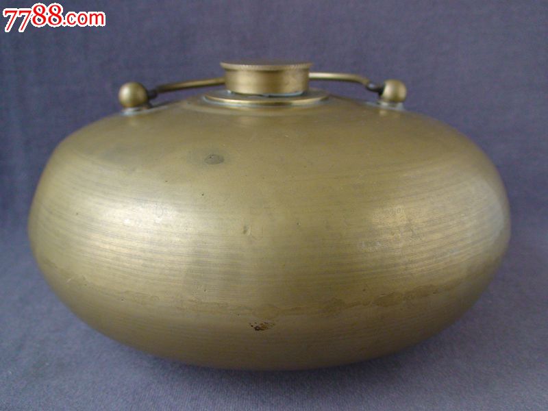 民国·黄铜素面铜暖壶,铜暖水壶一只,老铜器.