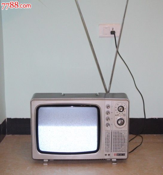 韶峰黑白电视机14寸湖南韶峰电视机古董电视收藏