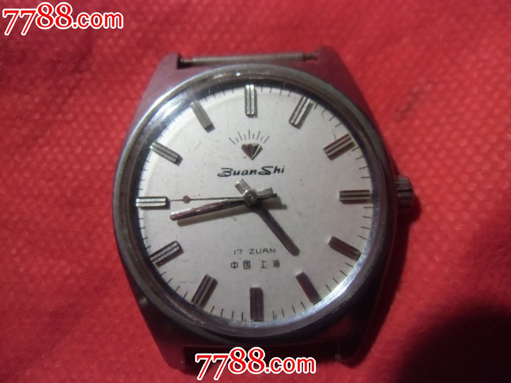 152钻石牌手表