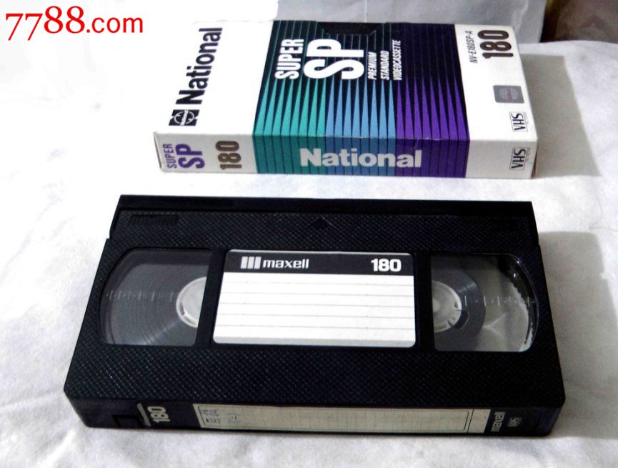 老式录像带及盒式磁卡录音带