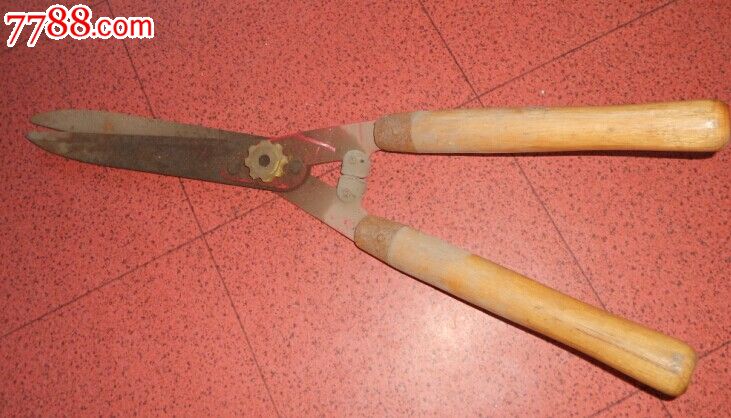 园艺大剪刀1,剪刀\/剪子,园艺剪刀,年代不详,不可折叠,铁质,se23946902,零售,7788收藏__中国收藏热线