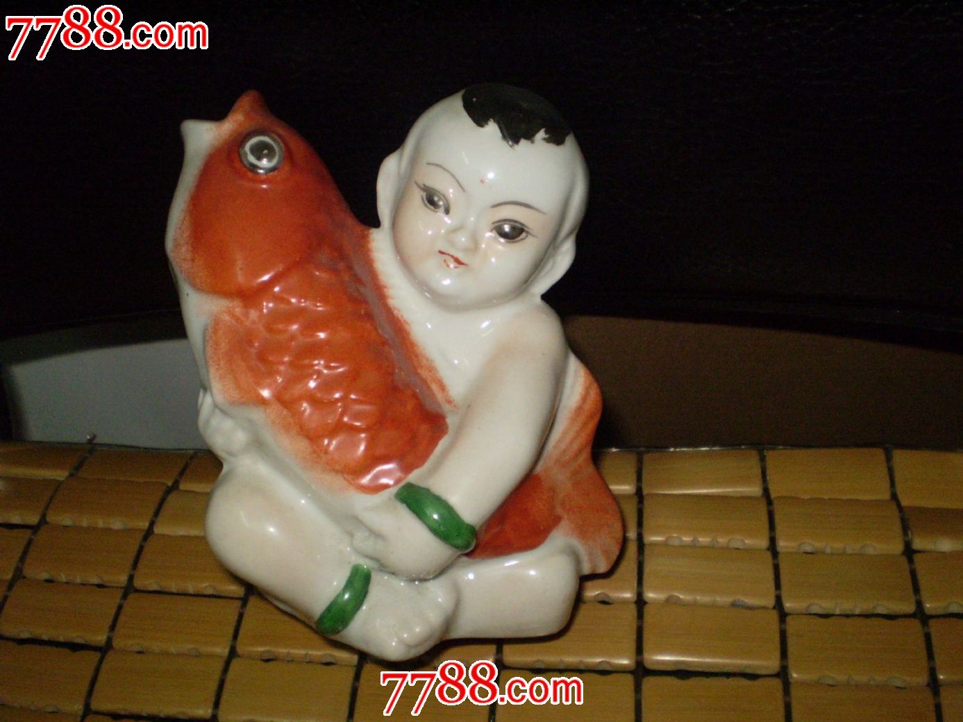 陶瓷存钱罐——福娃抱鲤鱼