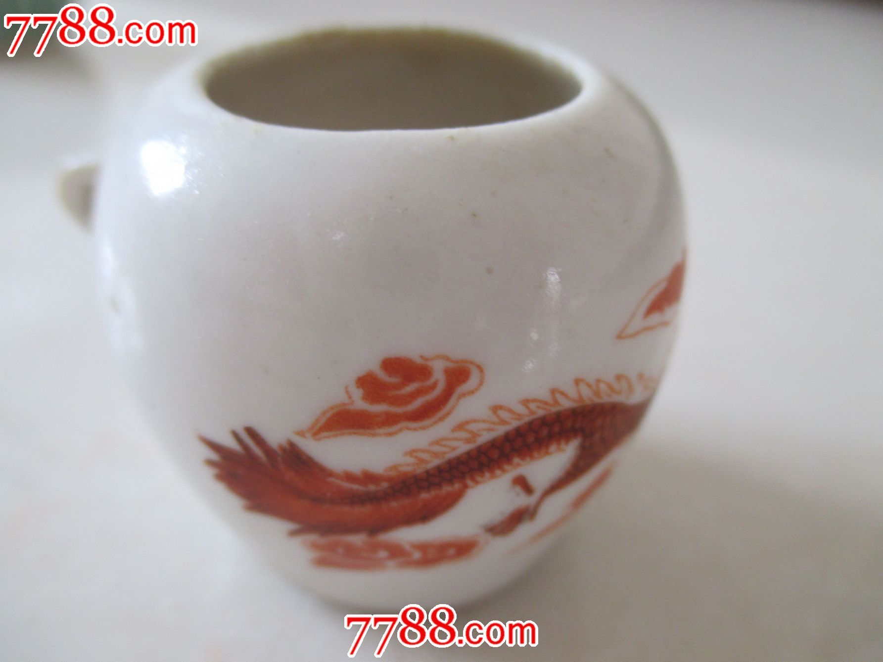 鸟食罐