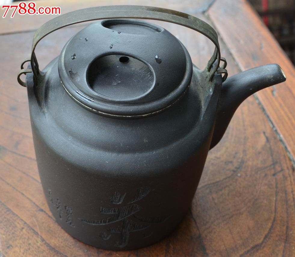 黑色宜兴紫砂壶---王菊仙