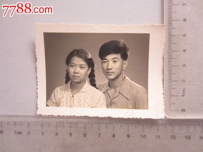 夫妻合影留念照(老照片)