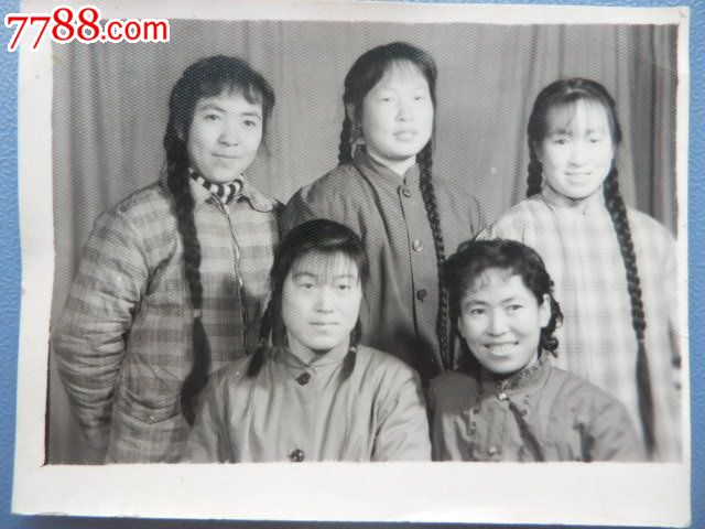 五个美女合影