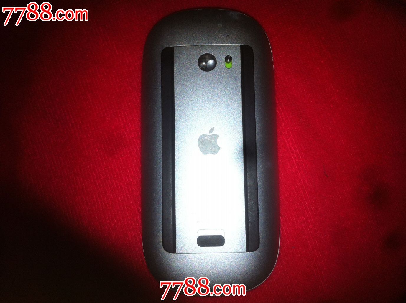 产品名称:Apple/苹果MagicMouse...品牌:Apple/苹果苹果无线型号:MB829ZM/A颜色分类:全新散装无线距离:15m无线技术:蓝牙工作方式:激光光学分辨率:5000dpi是否支持人体工程学:支持成色:8成新