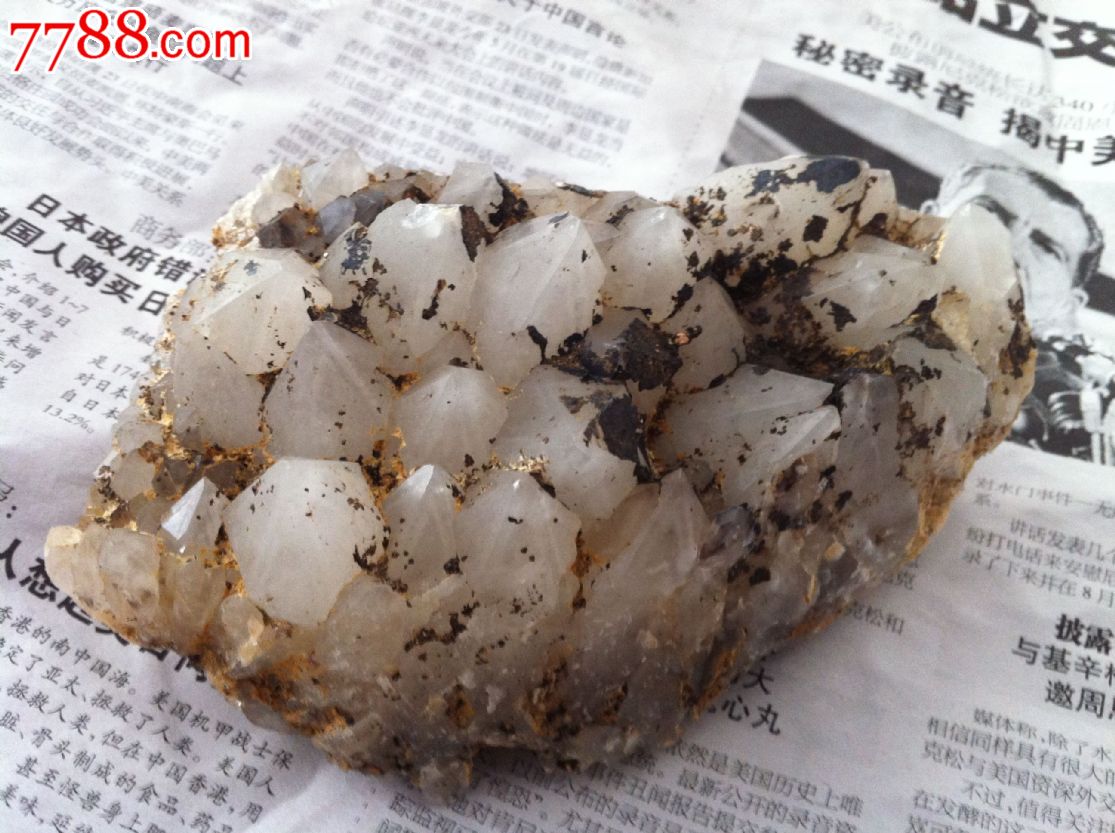 自然水晶石_价格500.0000元_第1张_7788收藏__中国收藏热线