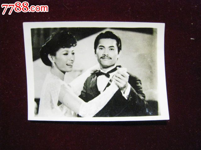 80版《上海滩》剧照丁力扮演者吕良伟_7788收