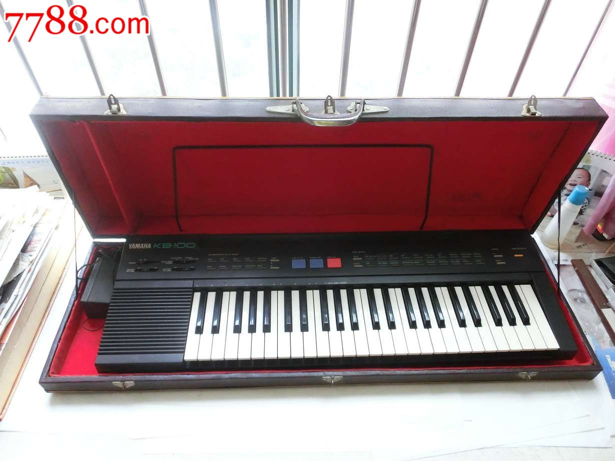 雅马哈KB-100