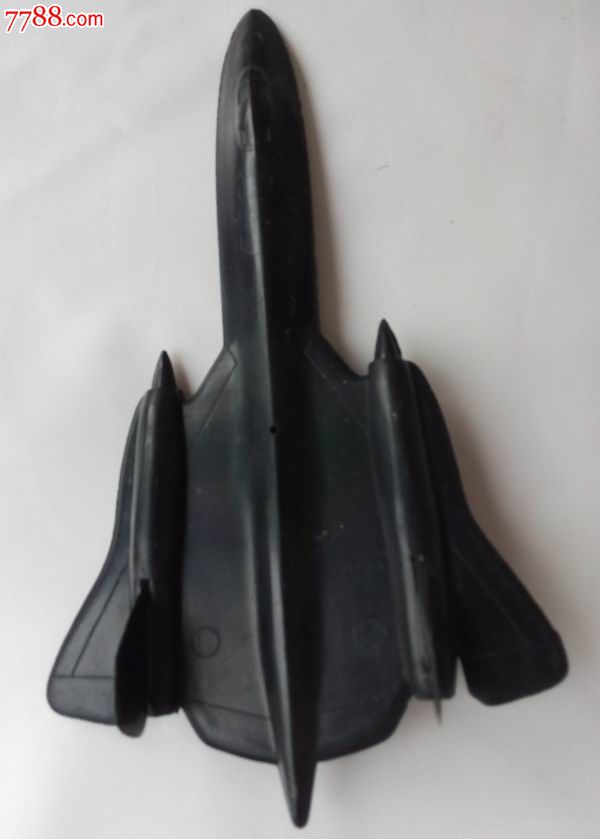 1:150比例【SR-71A黑鸟侦察机】塑料模型飞机