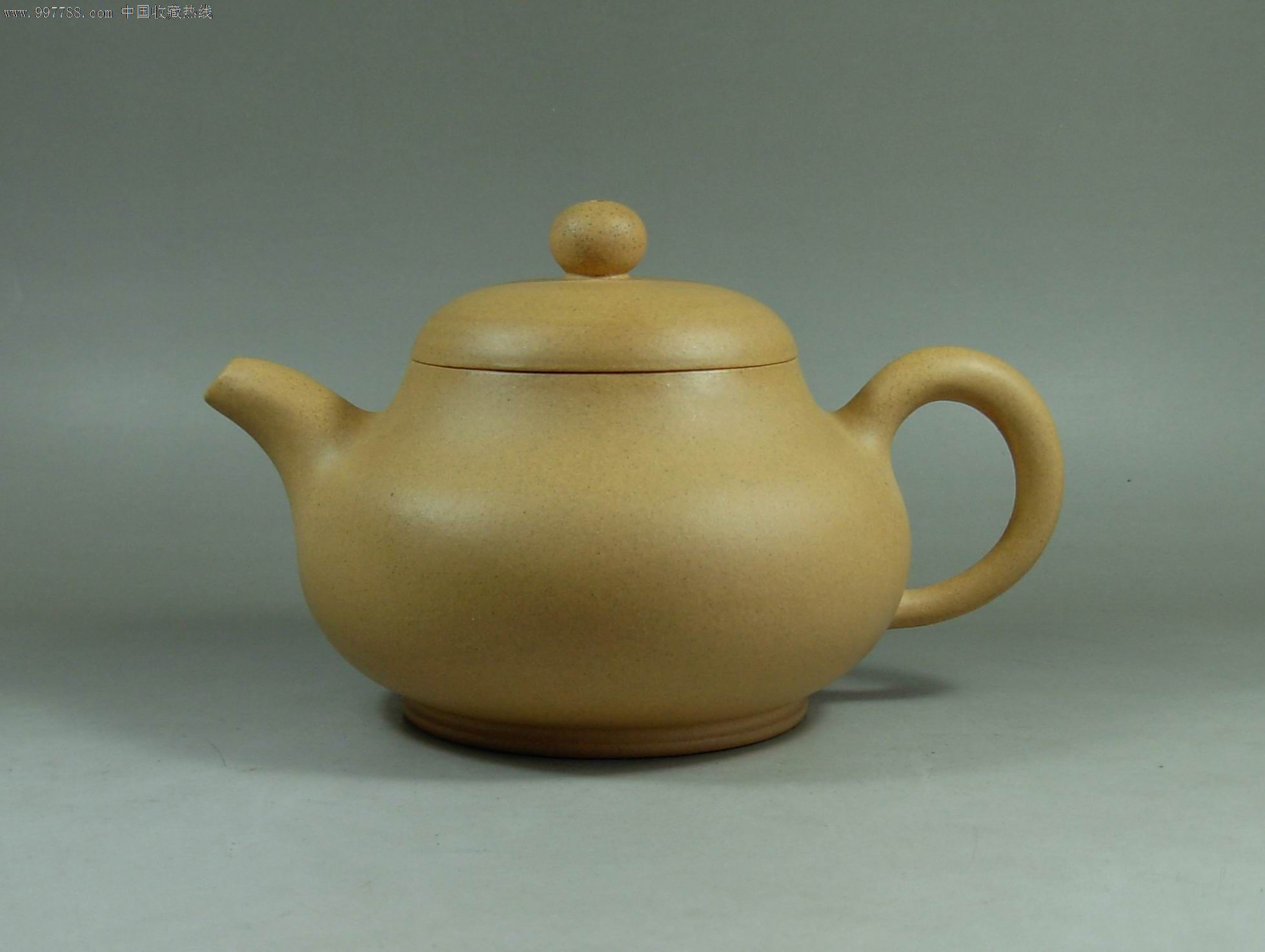 本山芝麻段紫砂壶(助理工艺师的壶)